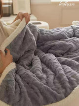 Roomy Soft Blanket