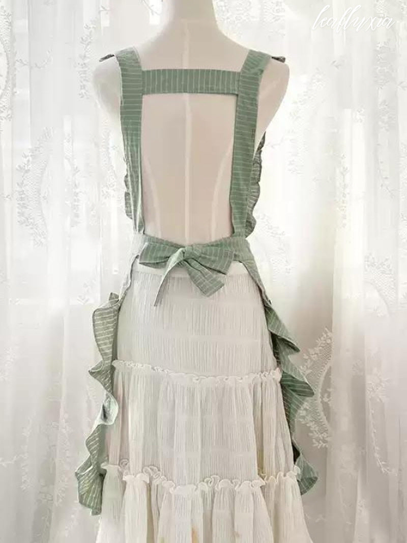 Ruffle Bloom Apron