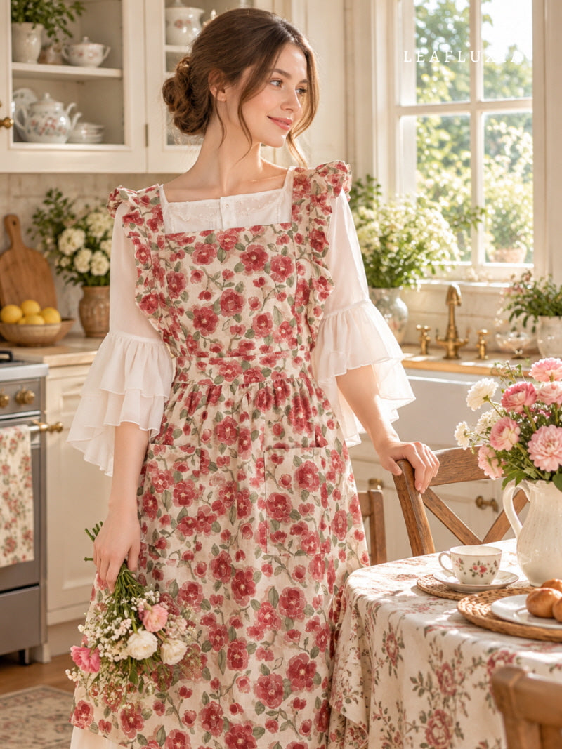 Classic Floral Cottage Apron