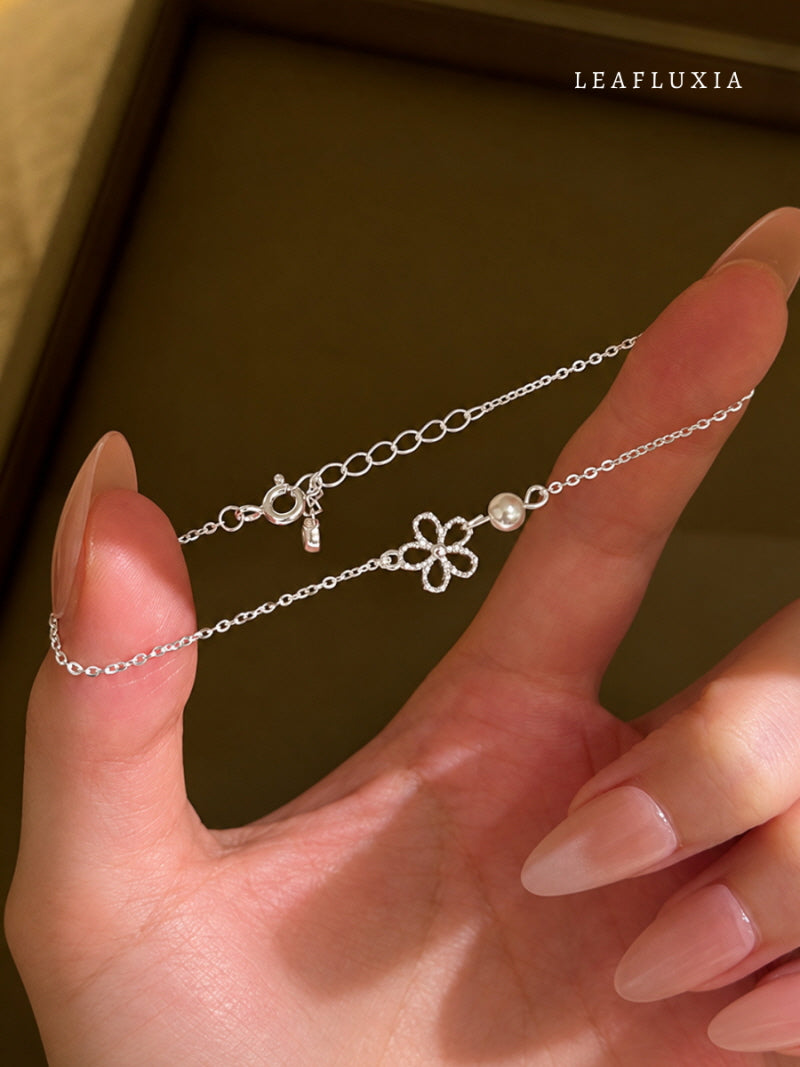 Lace Blossom Adjustable Bracelet | 999 Fine Silver