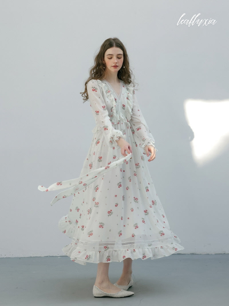 White Blossom Floral Chiffon Maxi Dress