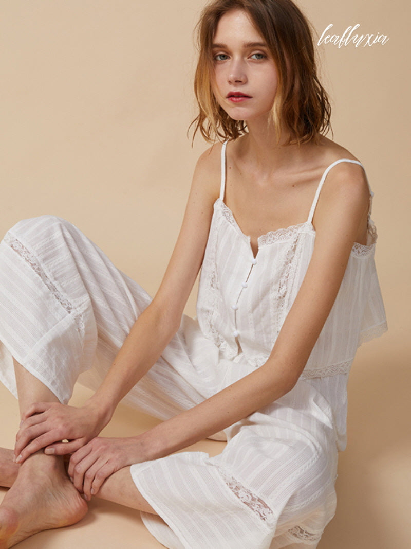 White Breeze Lounge Set