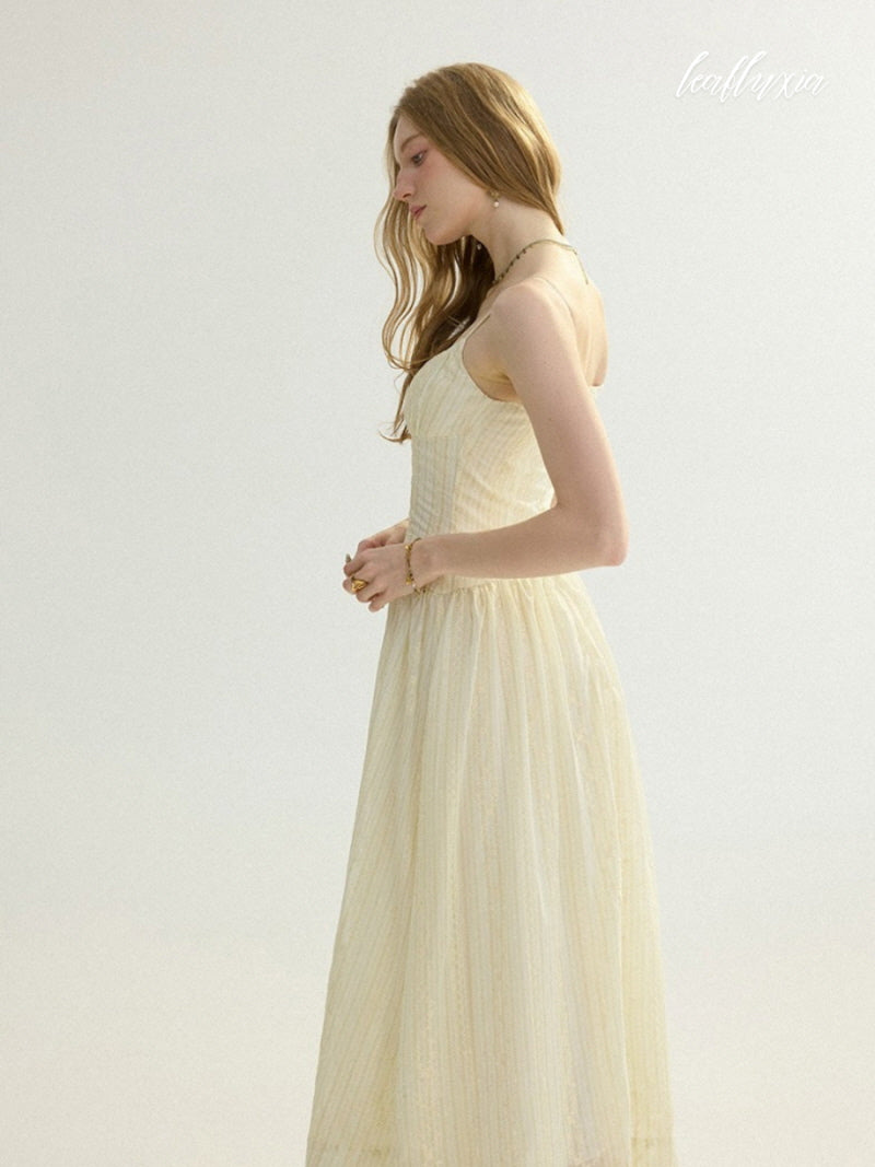 Lumière Garden Dress