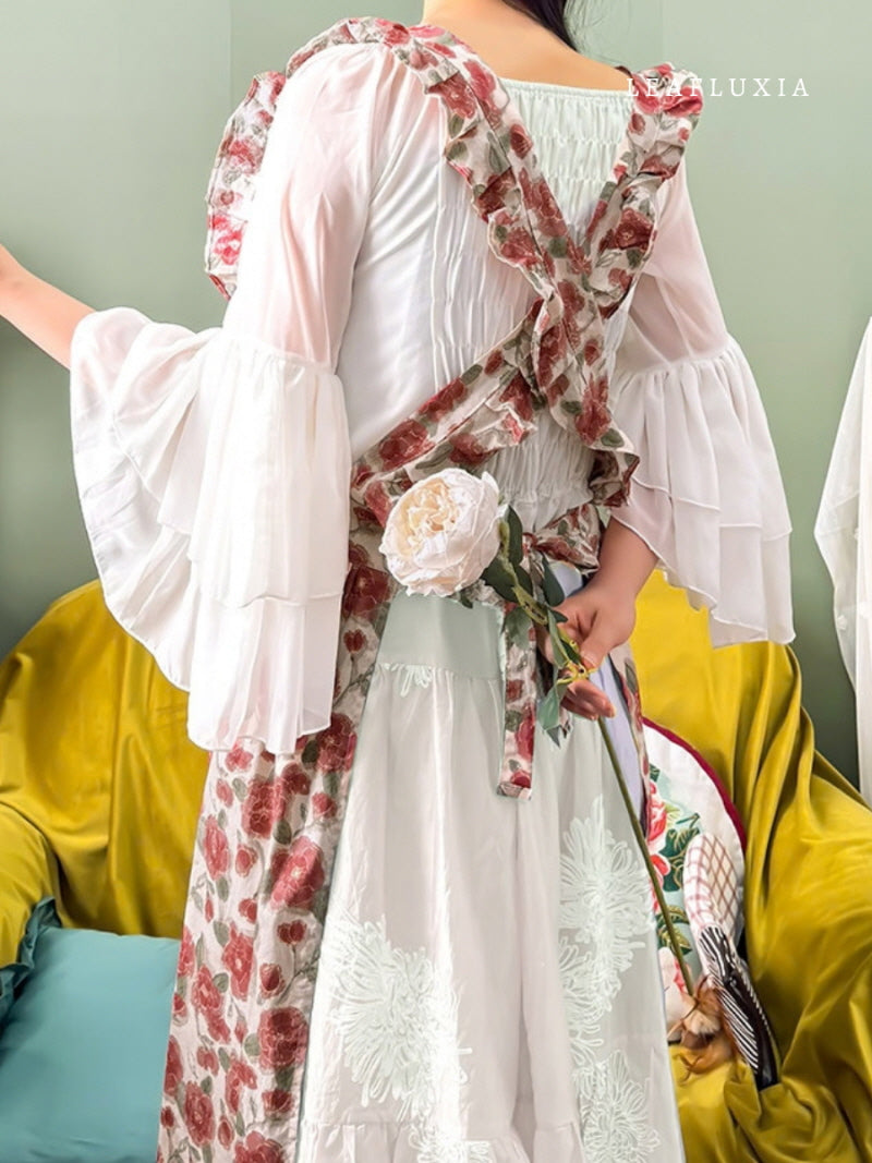 Classic Floral Cottage Apron