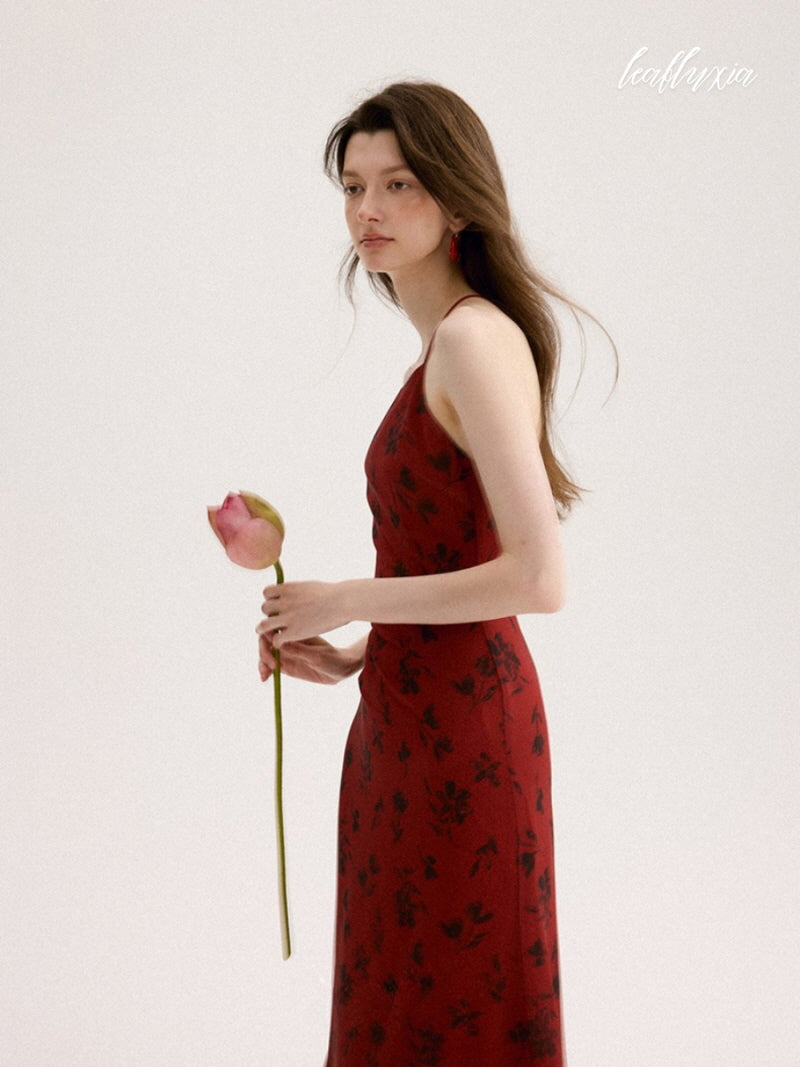 Rosé Noir Reverie Dress