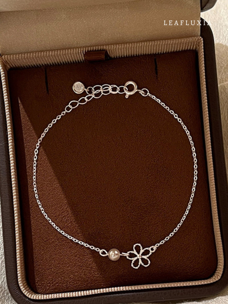 Lace Blossom Adjustable Bracelet | 999 Fine Silver