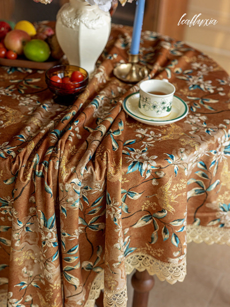 Amber Meadow Round Tablecloth