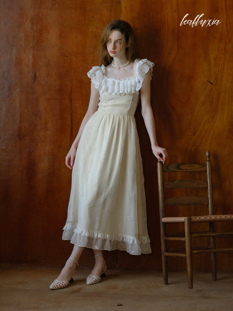 Vintage Lace Promenade Dress