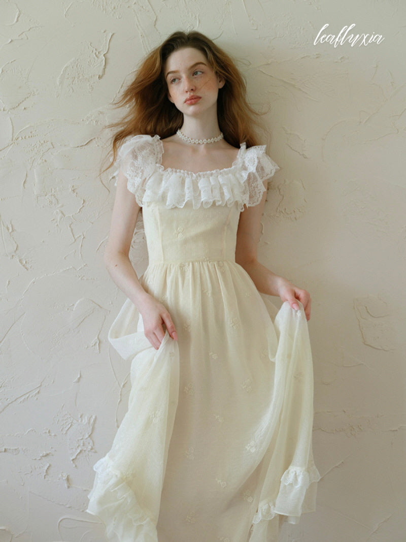 Vintage Lace Promenade Dress