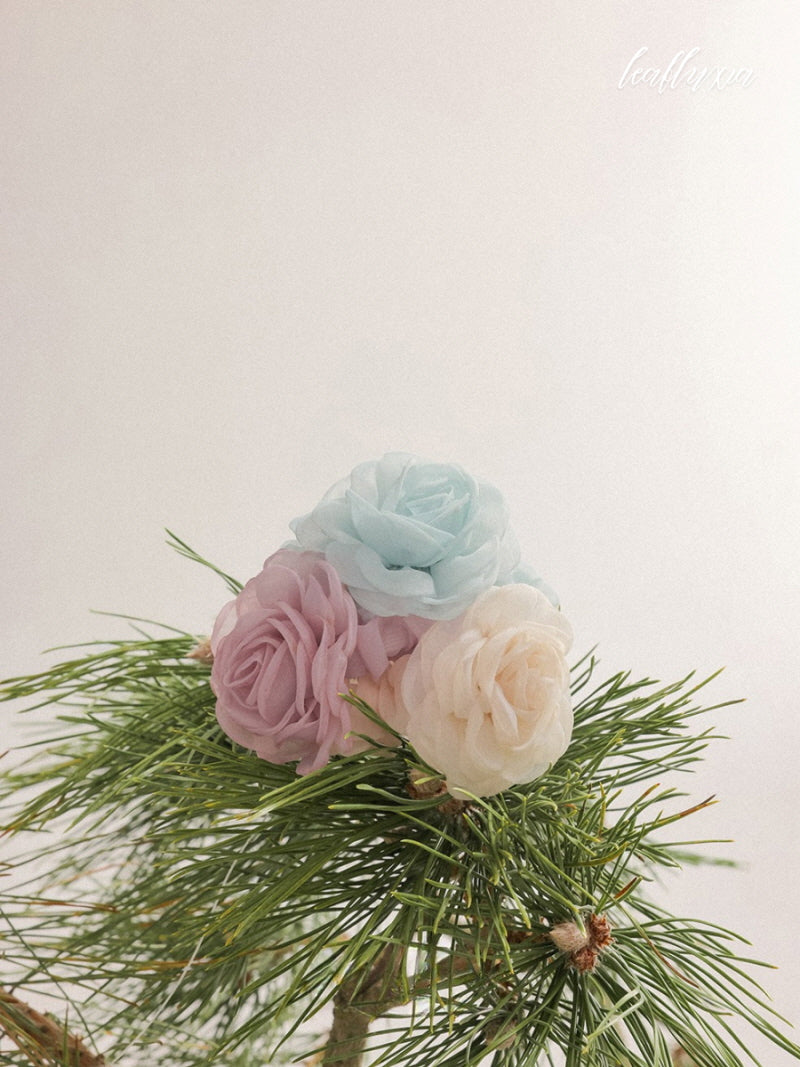 Bloom Whisper Hair Tie